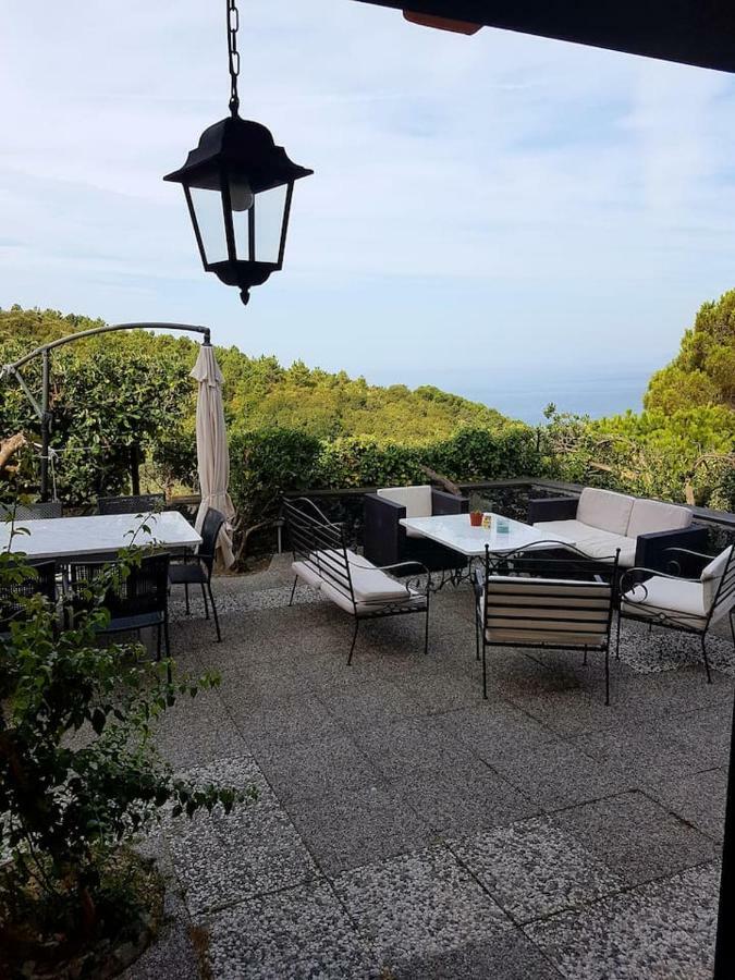 Villa Mesco Леванто Екстериор снимка