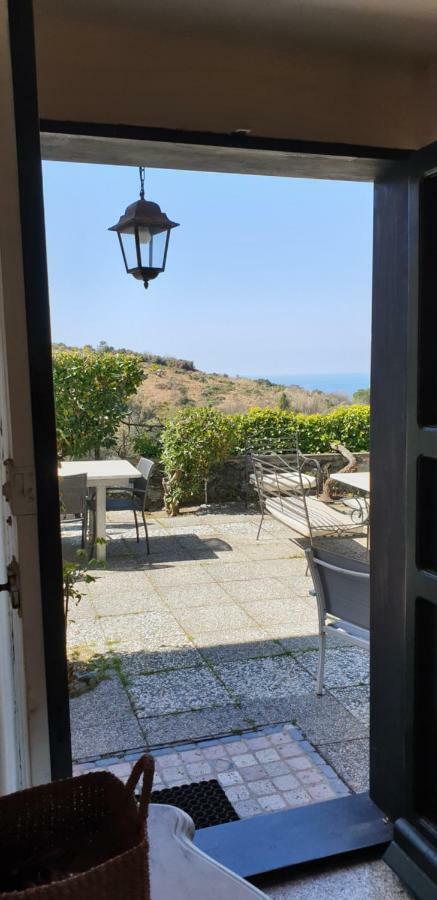 Villa Mesco Леванто Екстериор снимка